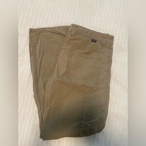 Patagonia Men's Cargo Pants - Olive
